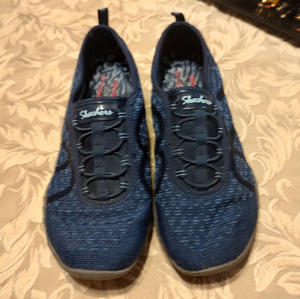 👣 Super Comfy Navy Blue Skechers Toggle Pull On Sneakers Tennis Shoes - 7.5M - Picture 3 of 9